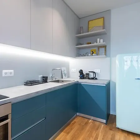 Lejlighed Modern & Stylish Sea With Parking *